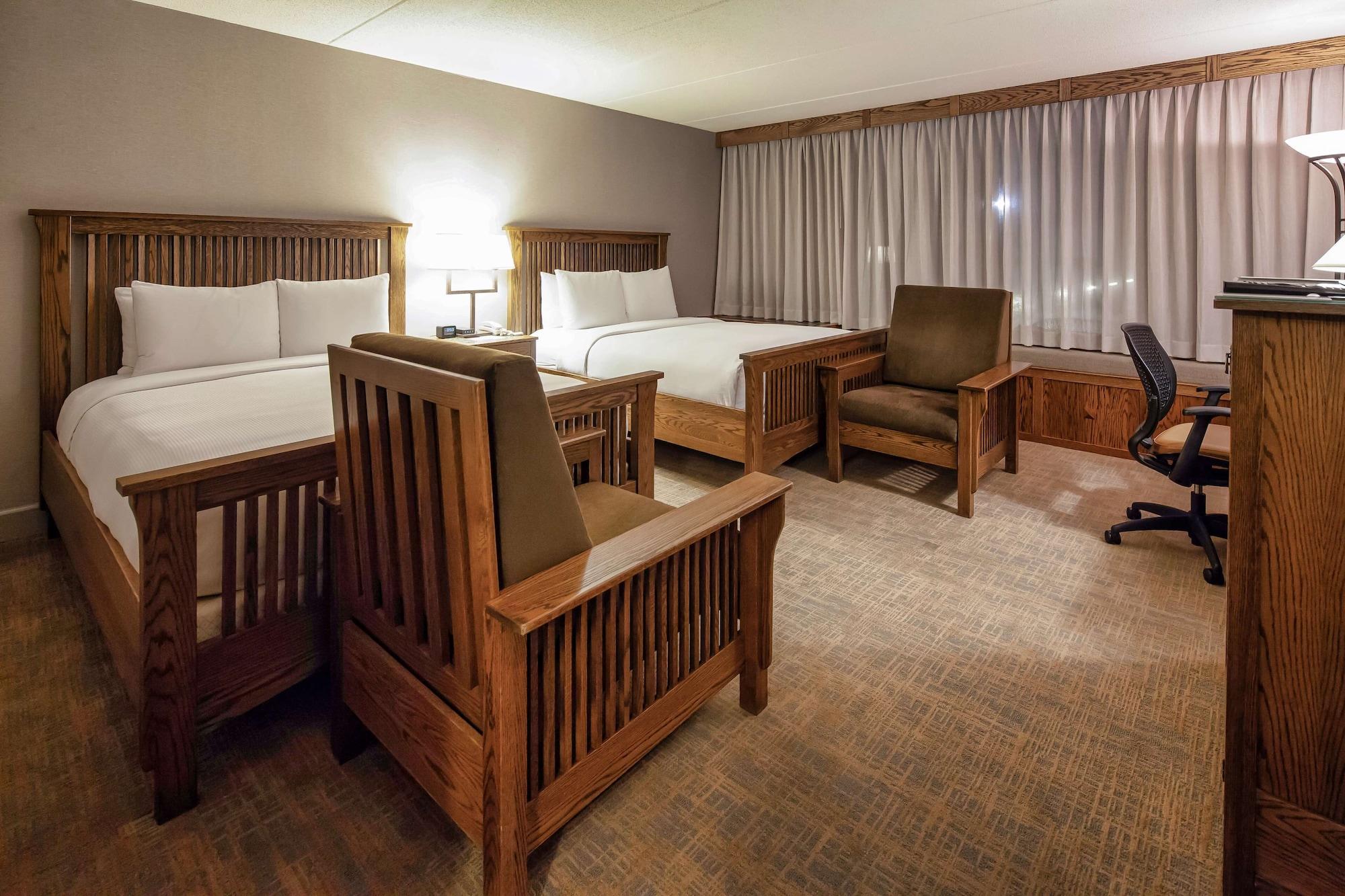 Doubletree By Hilton Libertyville-Mundelein Bagian luar foto