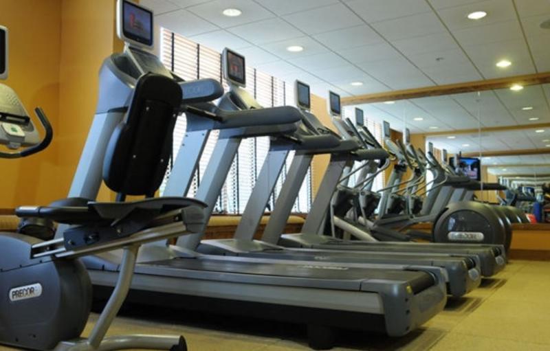 Doubletree By Hilton Libertyville-Mundelein Bagian luar foto