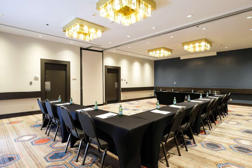 Doubletree By Hilton Libertyville-Mundelein Bagian luar foto